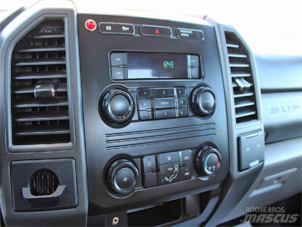 Ford F550 Auto hoogwerkers