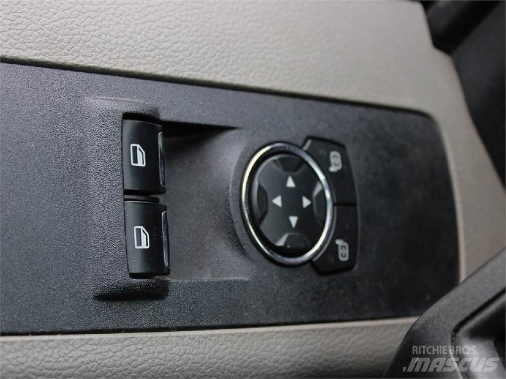 Ford F550 Auto hoogwerkers