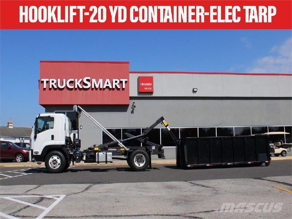 Isuzu FTR Vrachtwagen met containersysteem