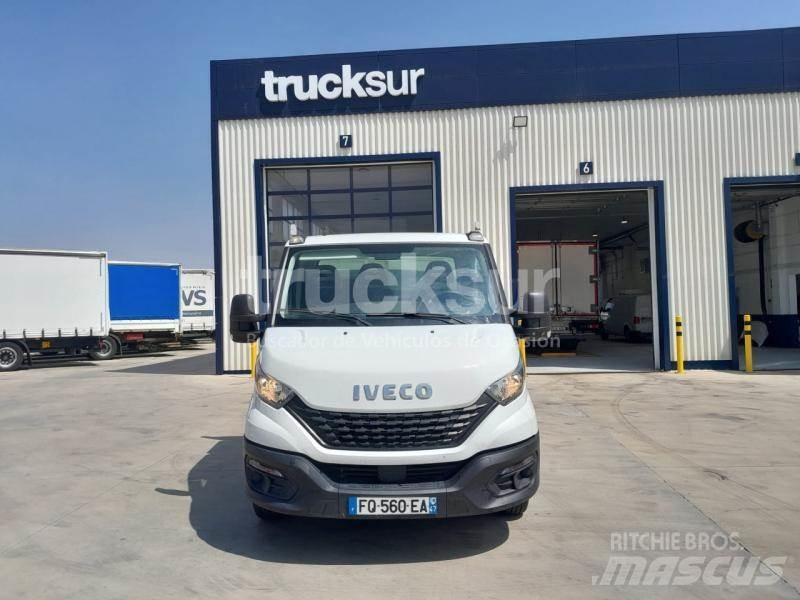 Iveco 35C14 Bestelwagens met open laadbak