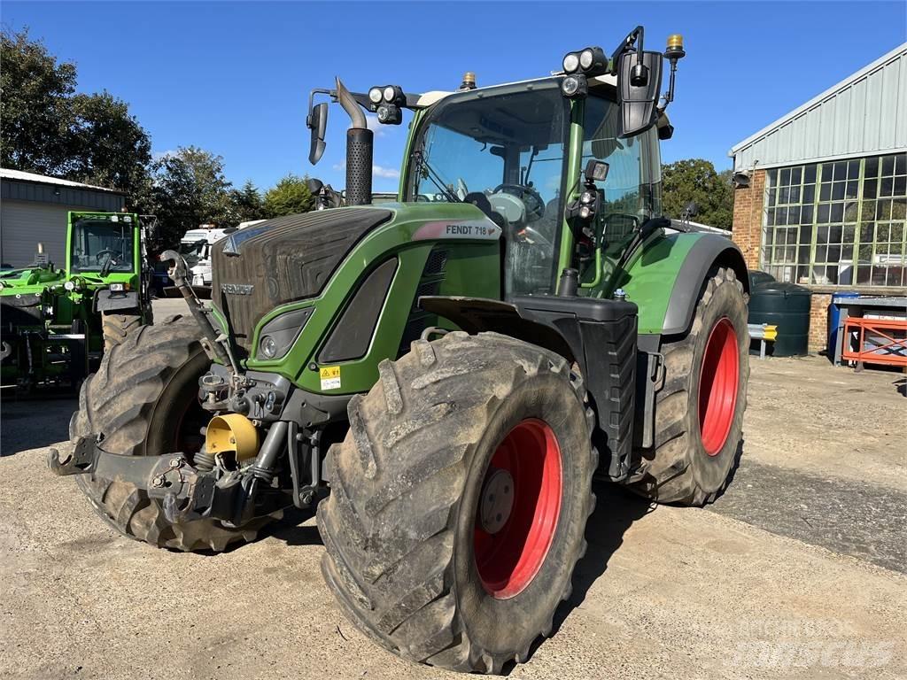 Fendt 718 Tractoren