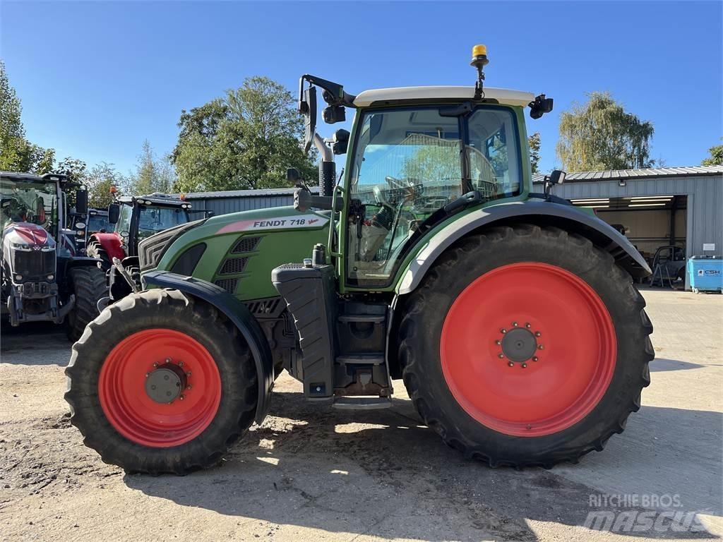 Fendt 718 Tractoren