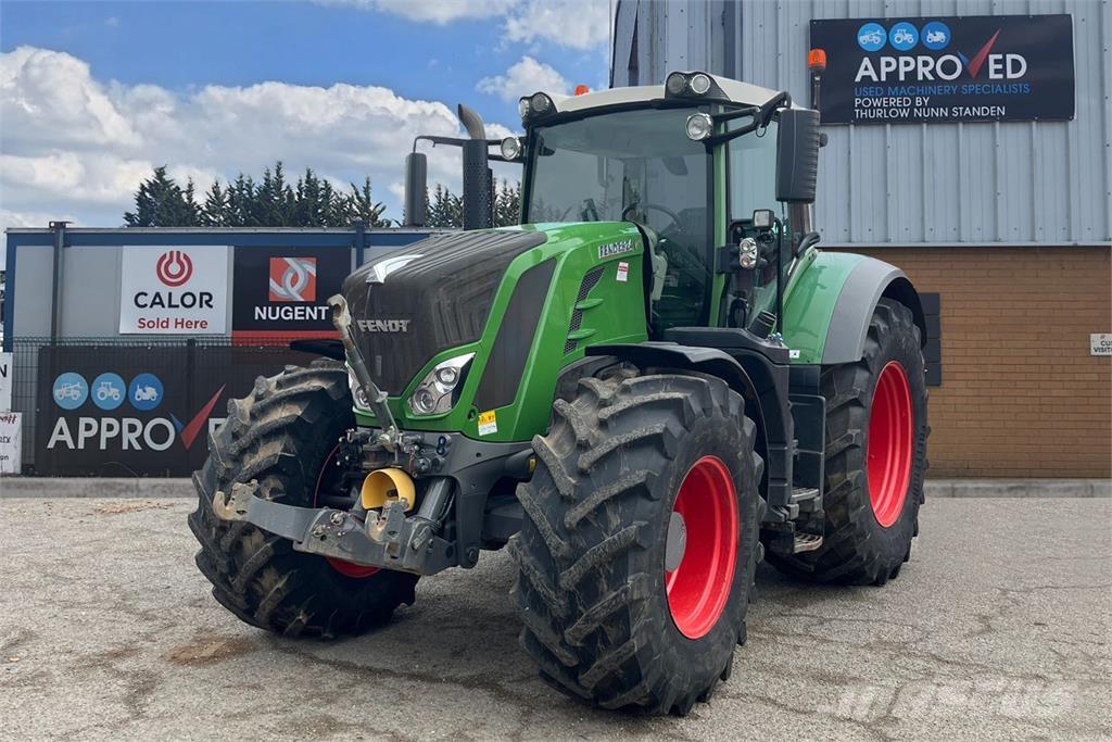 Fendt 824 Tractoren