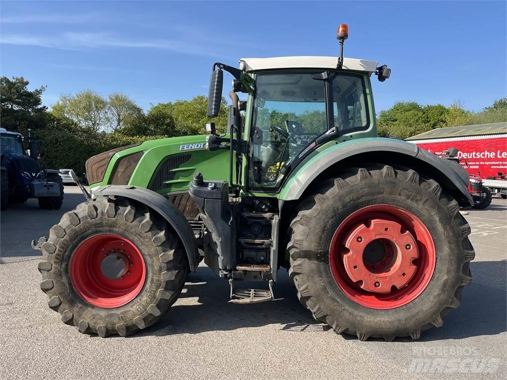 Fendt 828 DEMO Tractoren