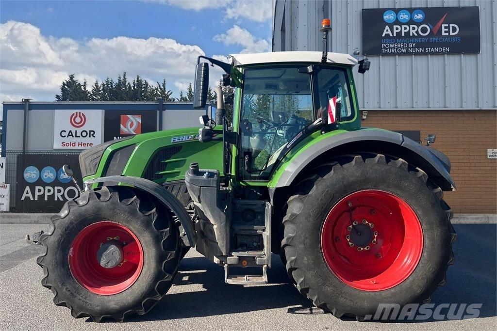 Fendt 828 VARIO Tractoren