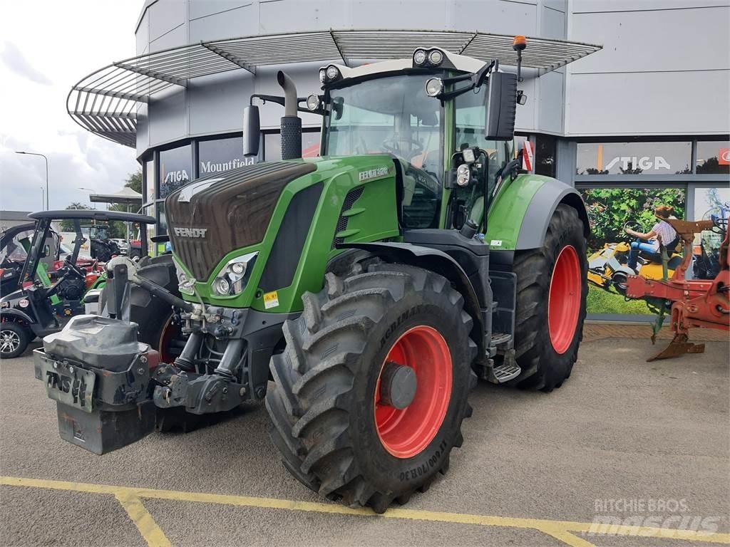 Fendt 828 VARIO S4 Tractoren