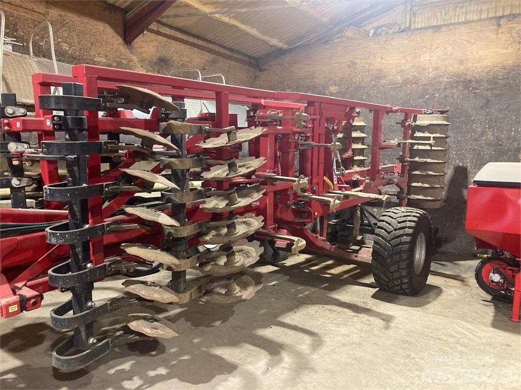  KEEBLE PROGRESSIVE Cultivatoren