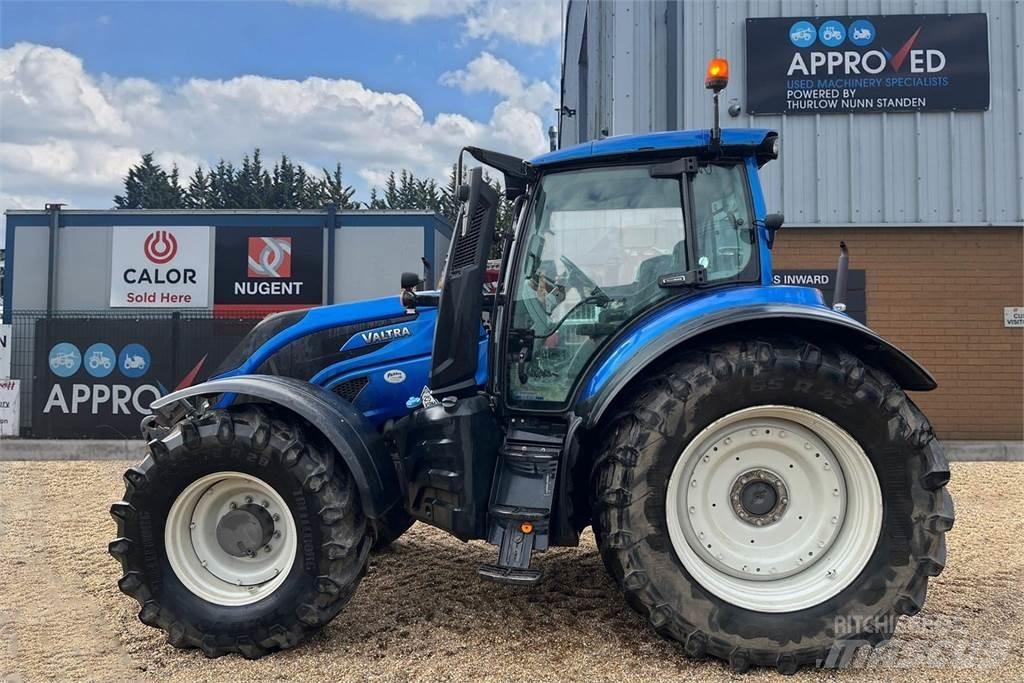 Valtra T234D Tractoren