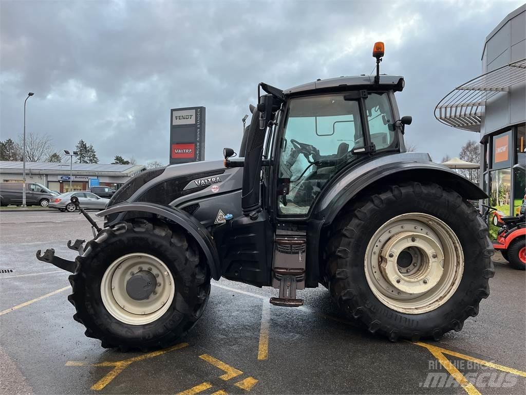 Valtra T254V Tractoren