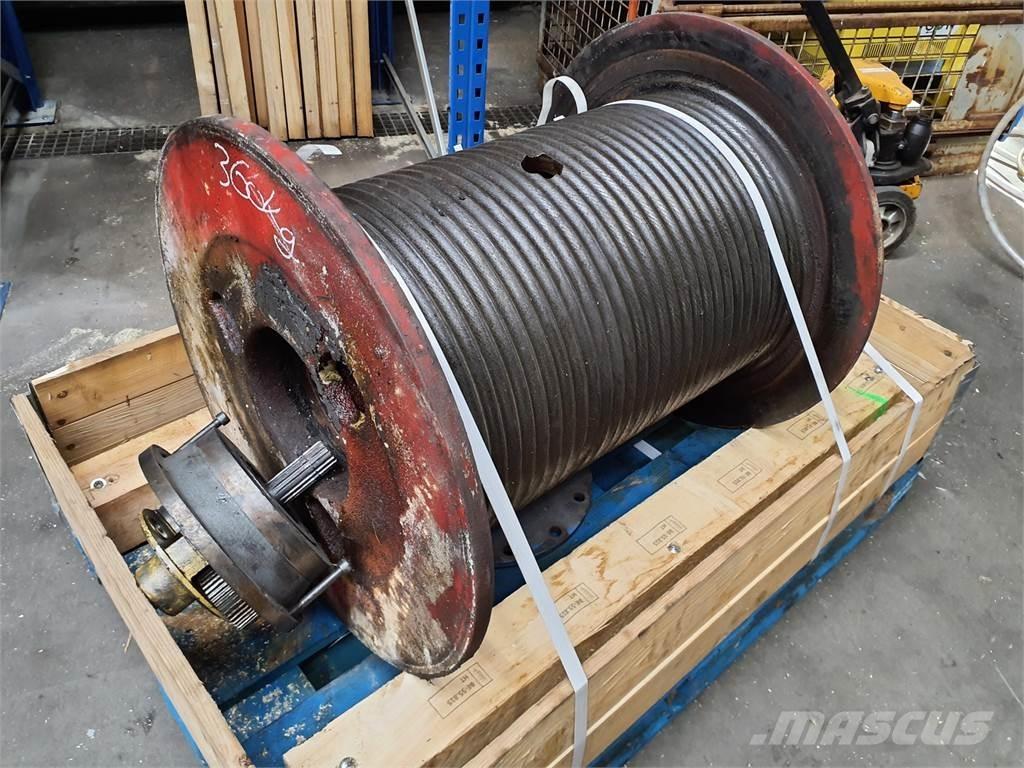 Krupp KMK 4070 winch Kranen onderdelen en gereedschap