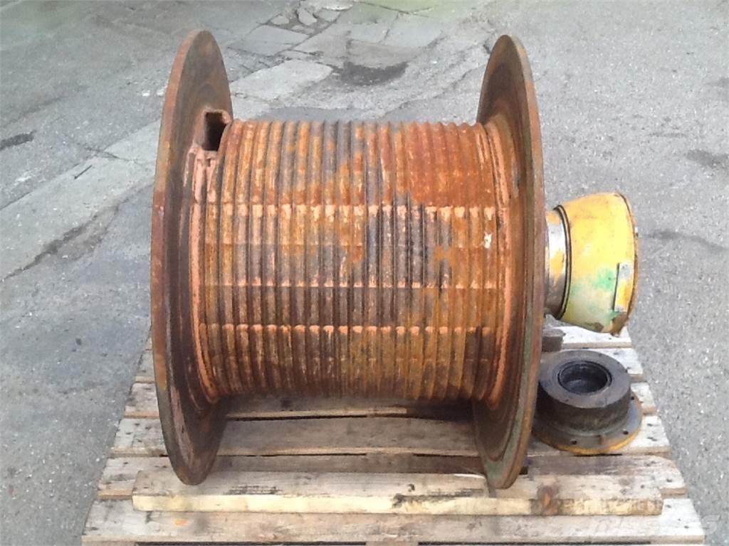 Krupp KMK 5100 winch Kranen onderdelen en gereedschap