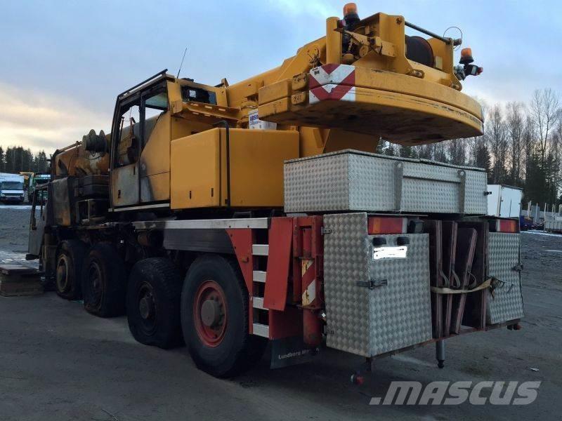 Liebherr LTM 1060-2 Kranen voor alle terreinen