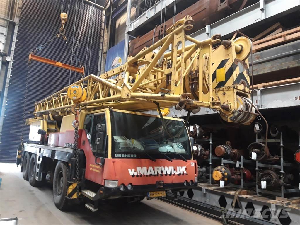 Liebherr LTM 1060-2 Kranen voor alle terreinen