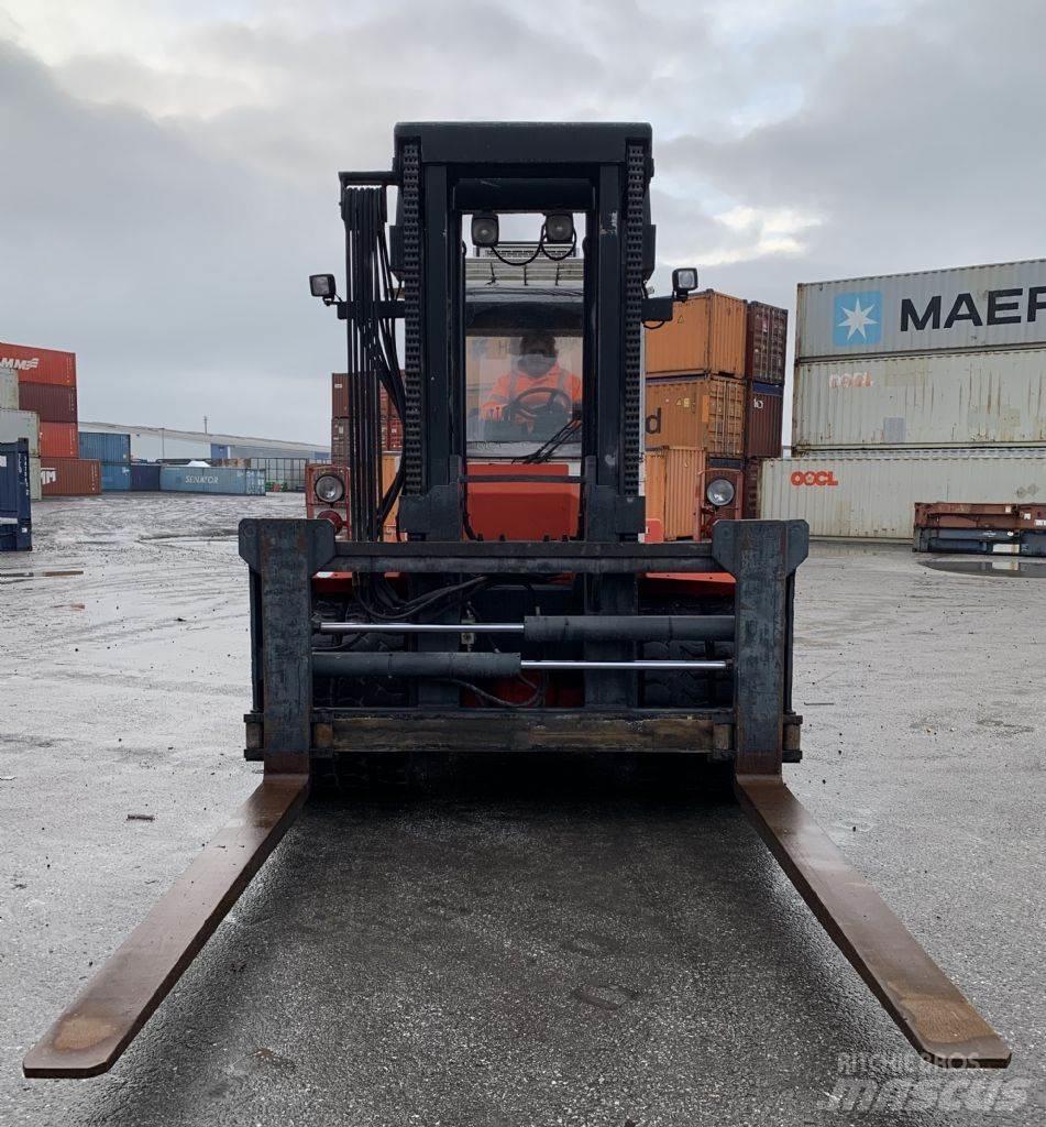Svetruck 13,6-120-32 Diesel heftrucks