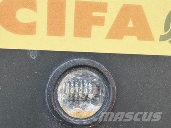 DAF / CIFA SL8 8m3 Betonmixers en pompen