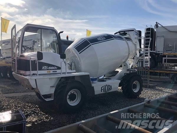 Fiori DB560T Betonmixers en pompen