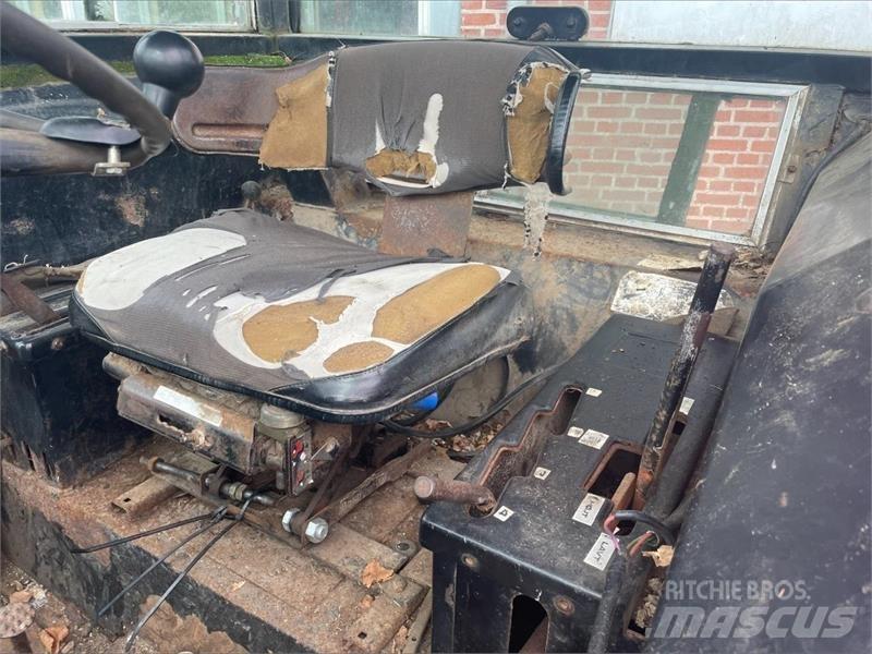 IH 784 Tractoren