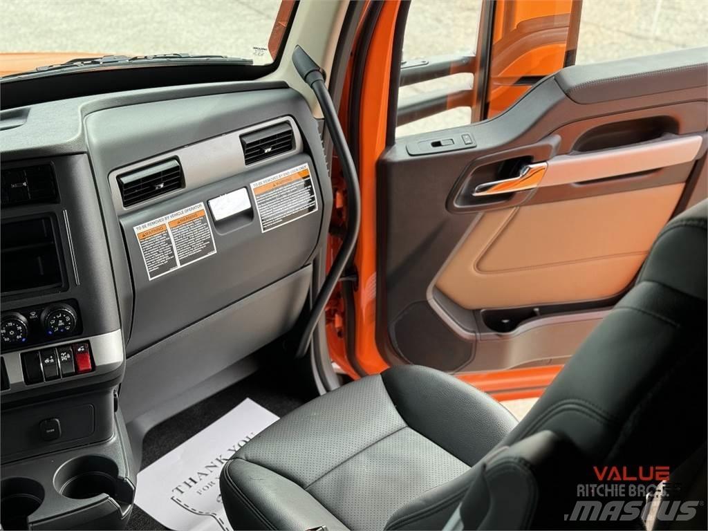 Kenworth T680 Trekkers