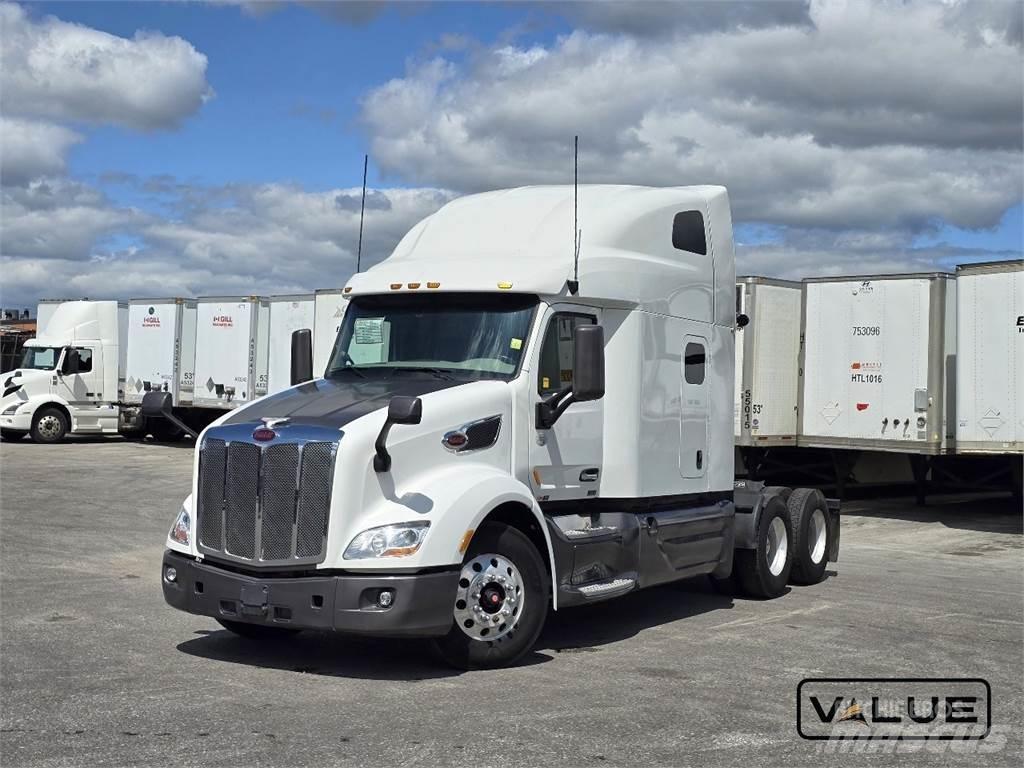Peterbilt 579 Trekkers