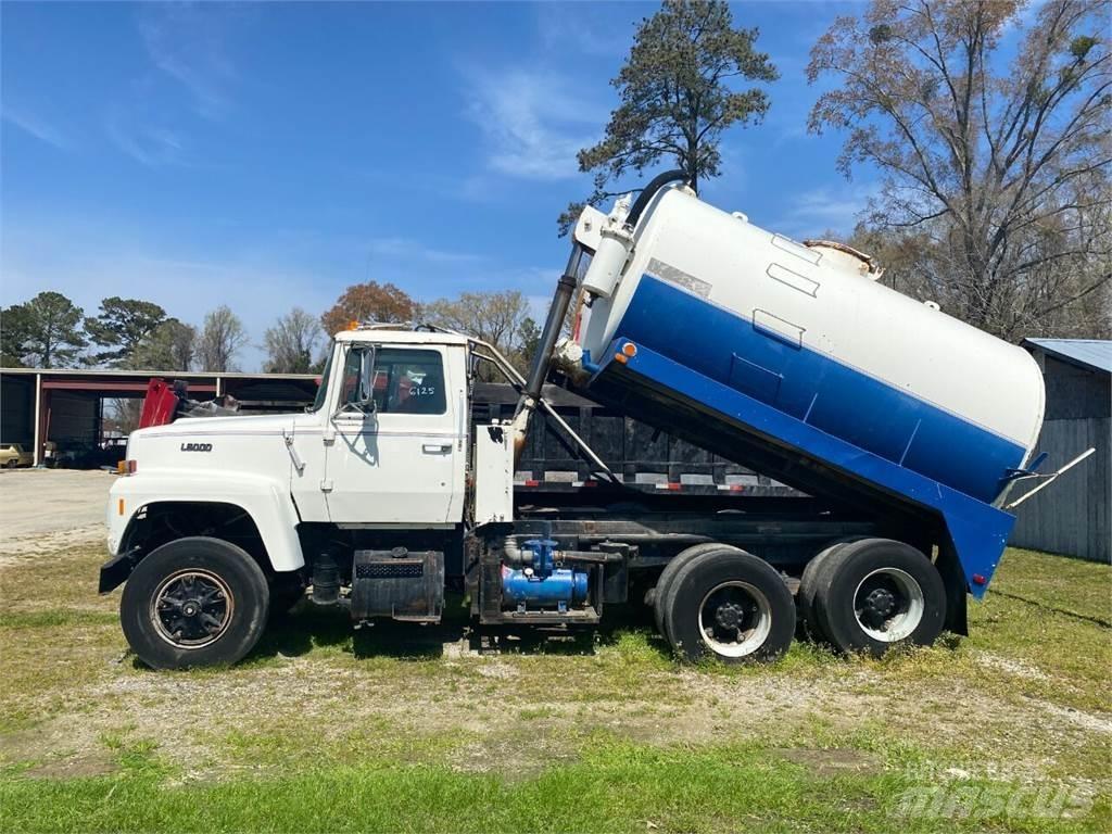 Ford L8000 Bouw - Overige