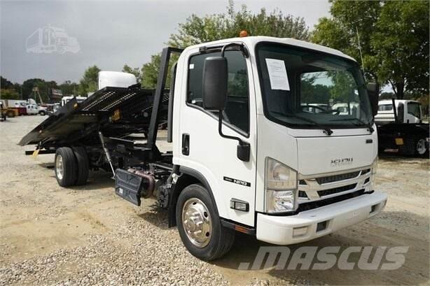 Isuzu NRR Sleepwagens
