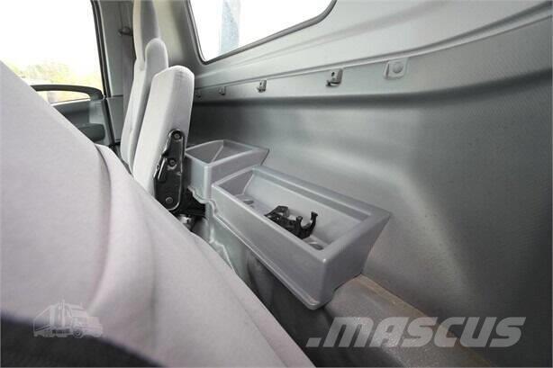 Isuzu NRR Sleepwagens