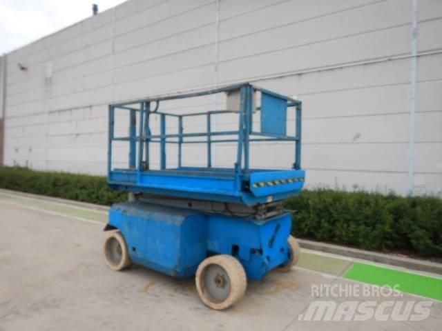 Genie GS3268DC Schaarhoogwerkers