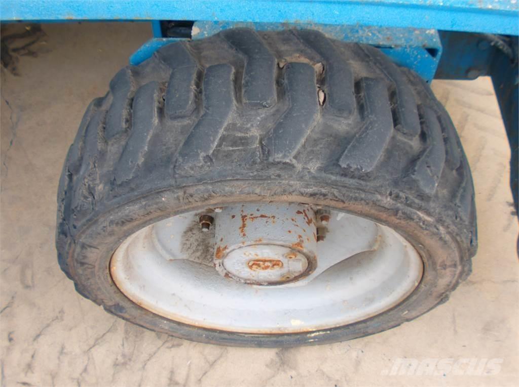 Genie GS4390RT Schaarhoogwerkers