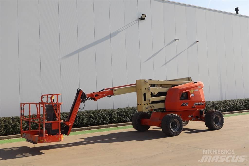 JLG 520AJ Knikarmhoogwerkers