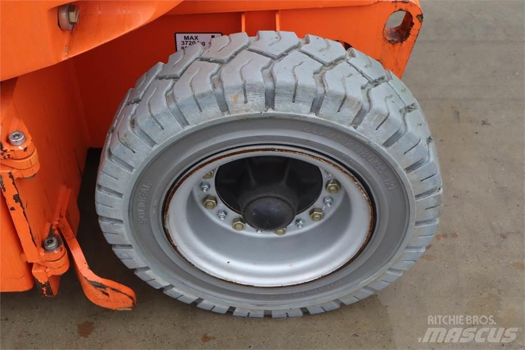 JLG E300AJP Knikarmhoogwerkers
