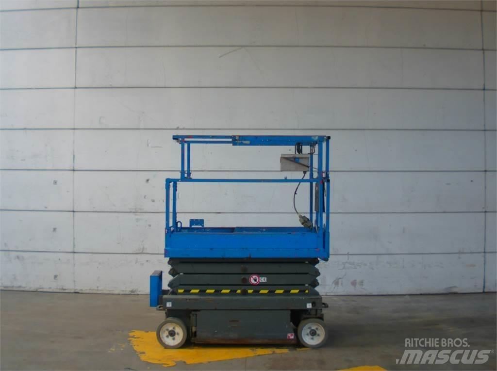 SkyJack SJ3219 Schaarhoogwerkers
