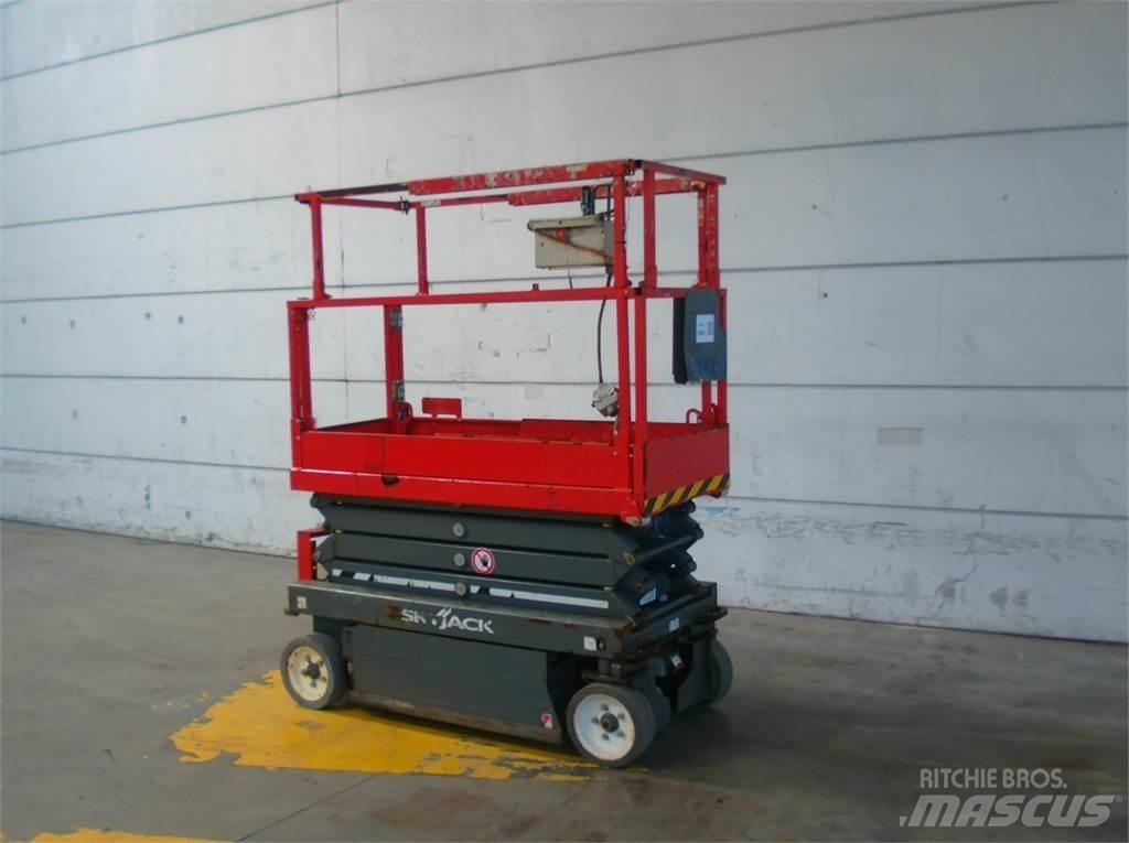 SkyJack SJ3219 Schaarhoogwerkers