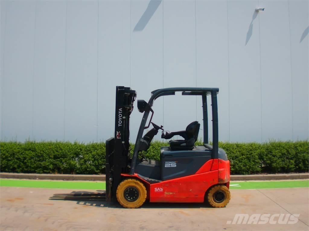 Toyota 8FBMKT25 Elektrische heftrucks
