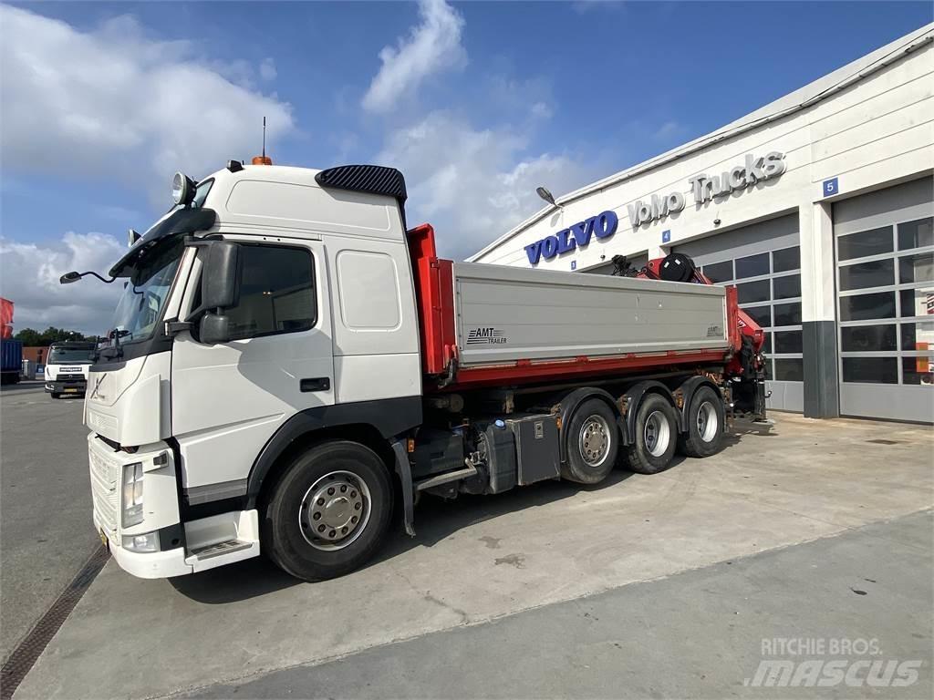 Volvo FM 8x4 500 Vlakke laadvloer met kraan