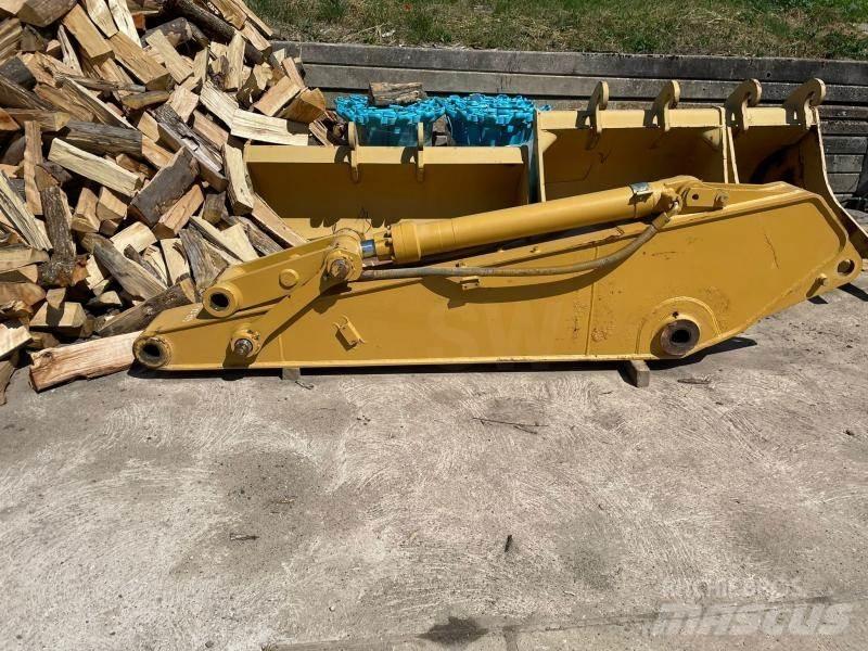 CAT 320 Gieken en dippers
