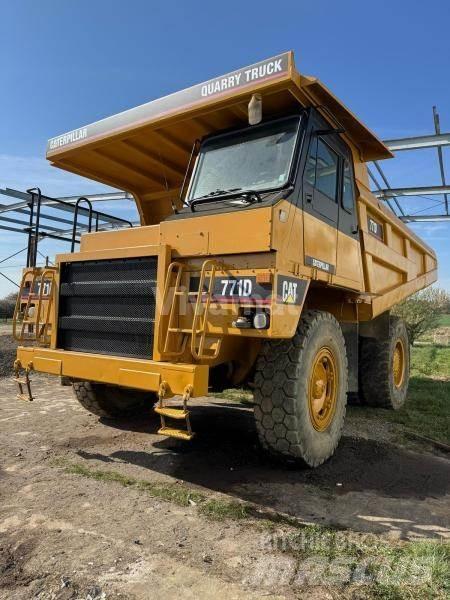 CAT 771D Starre dumptrucks