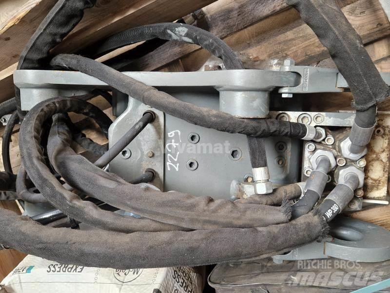 Liebherr SW33 Snelkoppelingen