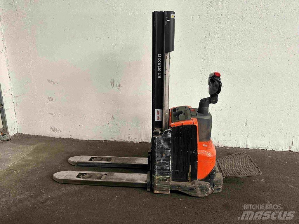 BT SWE 100 Stapelaar meeloop
