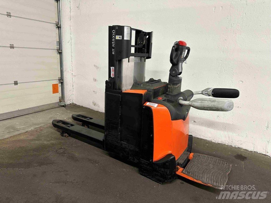 Toyota SPE 200 DN Stapelaar meeloop