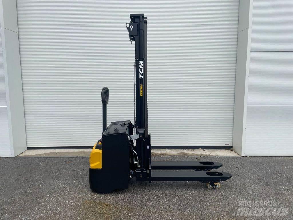 TCM SPW14I-N3 Stapelaar meeloop
