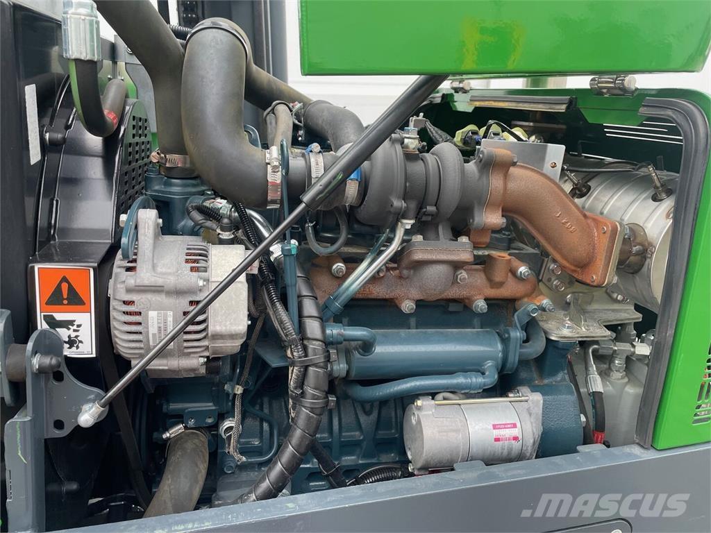 Combilift C4000 Zijlader