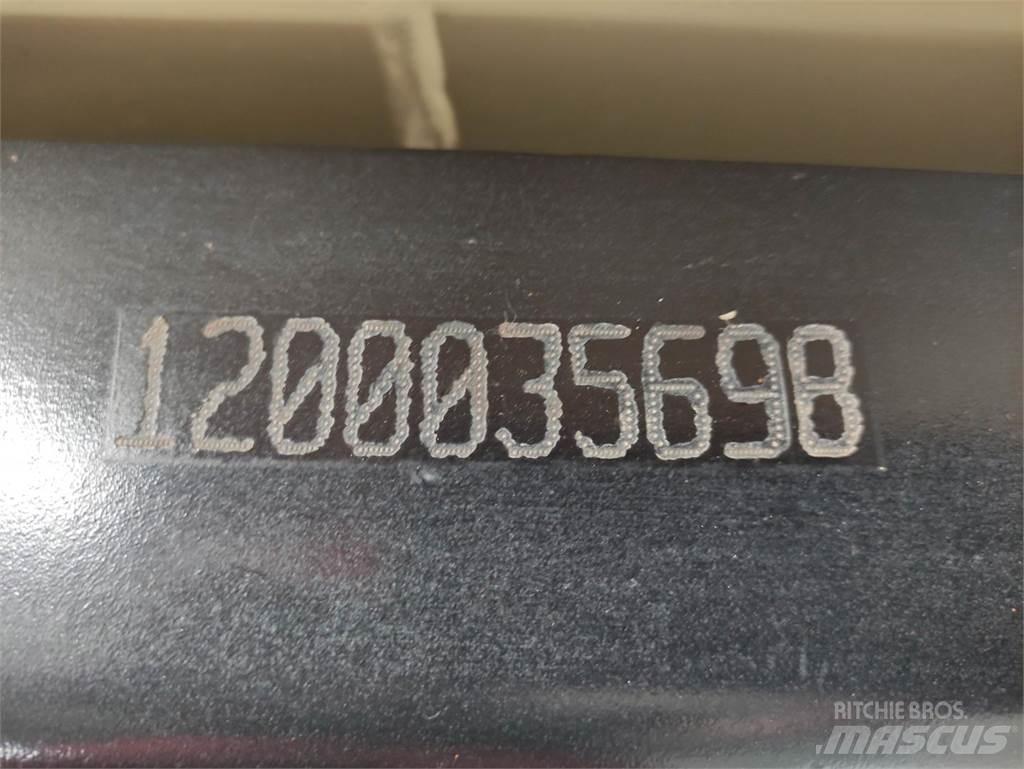 JLG R3246 Schaarhoogwerkers