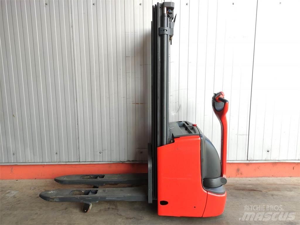 Linde L12i-1172 Stapelaar meeloop