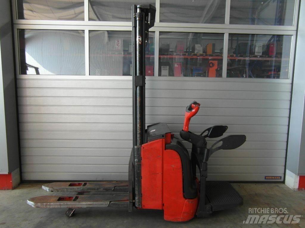 Linde L16APi-372 Stapelaar meeloop