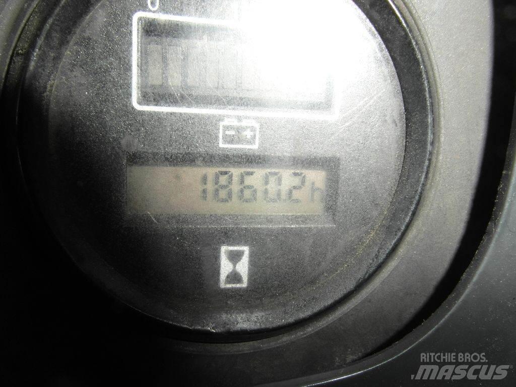 Linde L16APi-372 Stapelaar meeloop