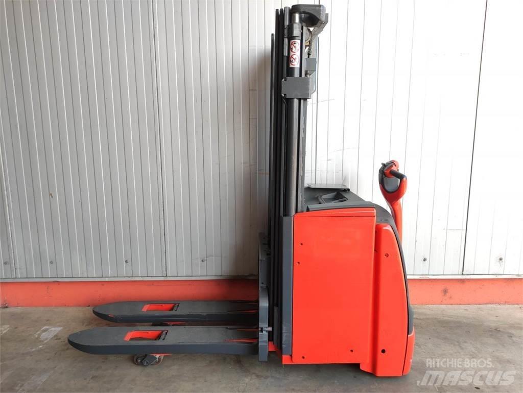 Linde L20i-1173 Stapelaar meeloop
