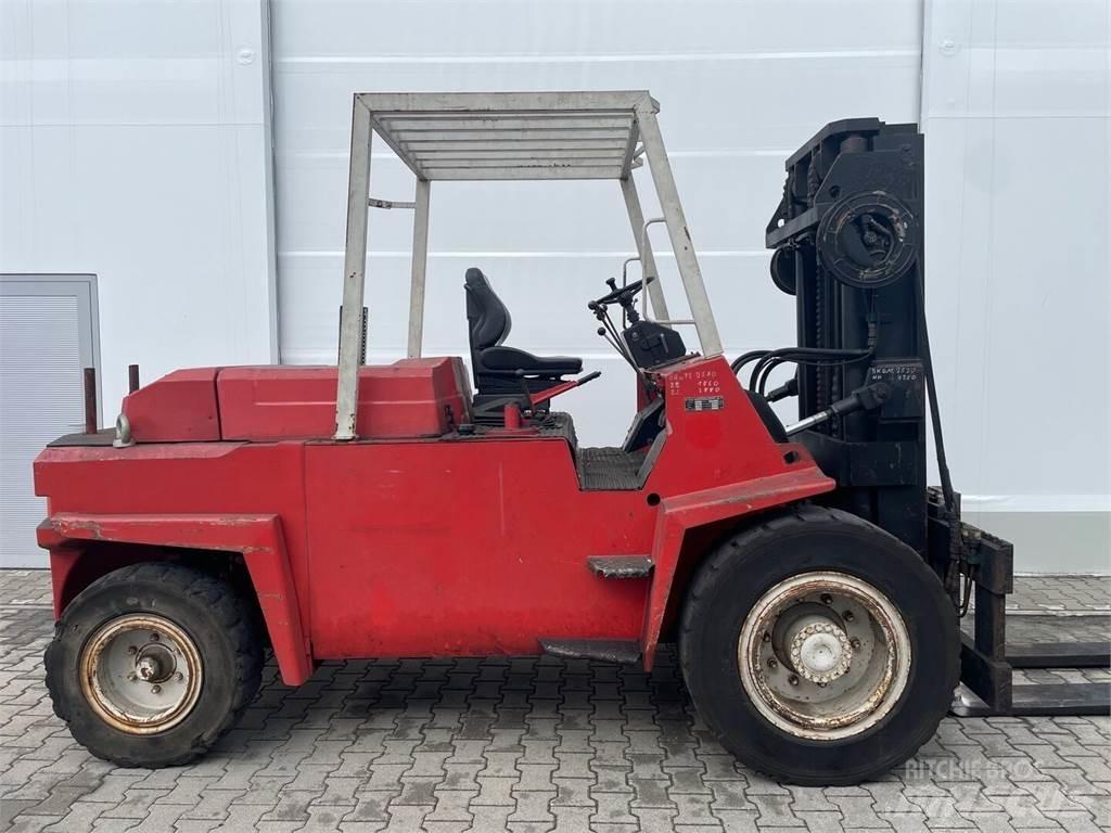  O&amp;K V80 Diesel heftrucks