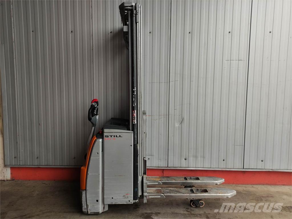 Still EXV 16 i Stapelaar meeloop