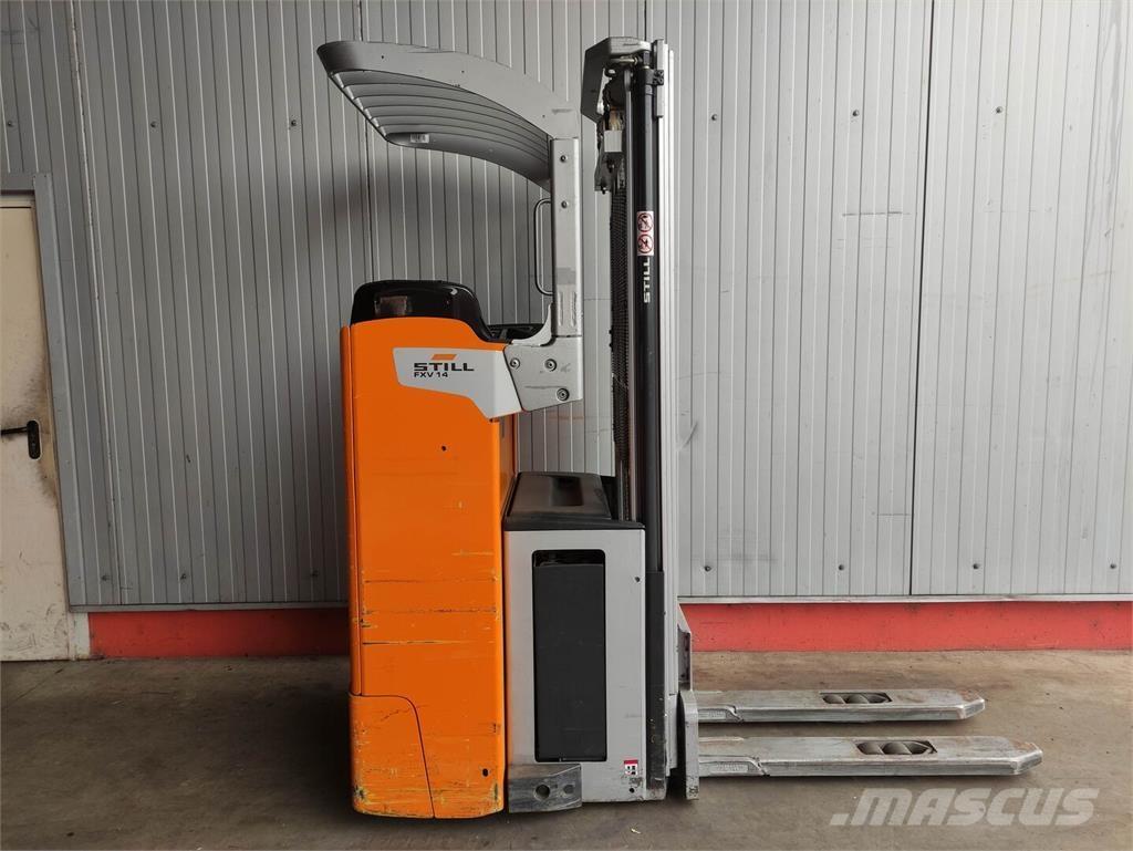 Still FXV 14 Stapelaar meeloop