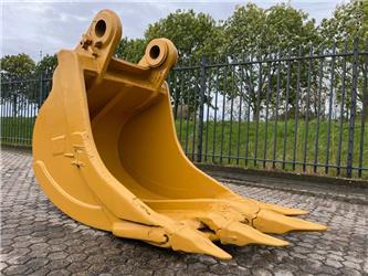 Caterpillar 352 CAT Bucket